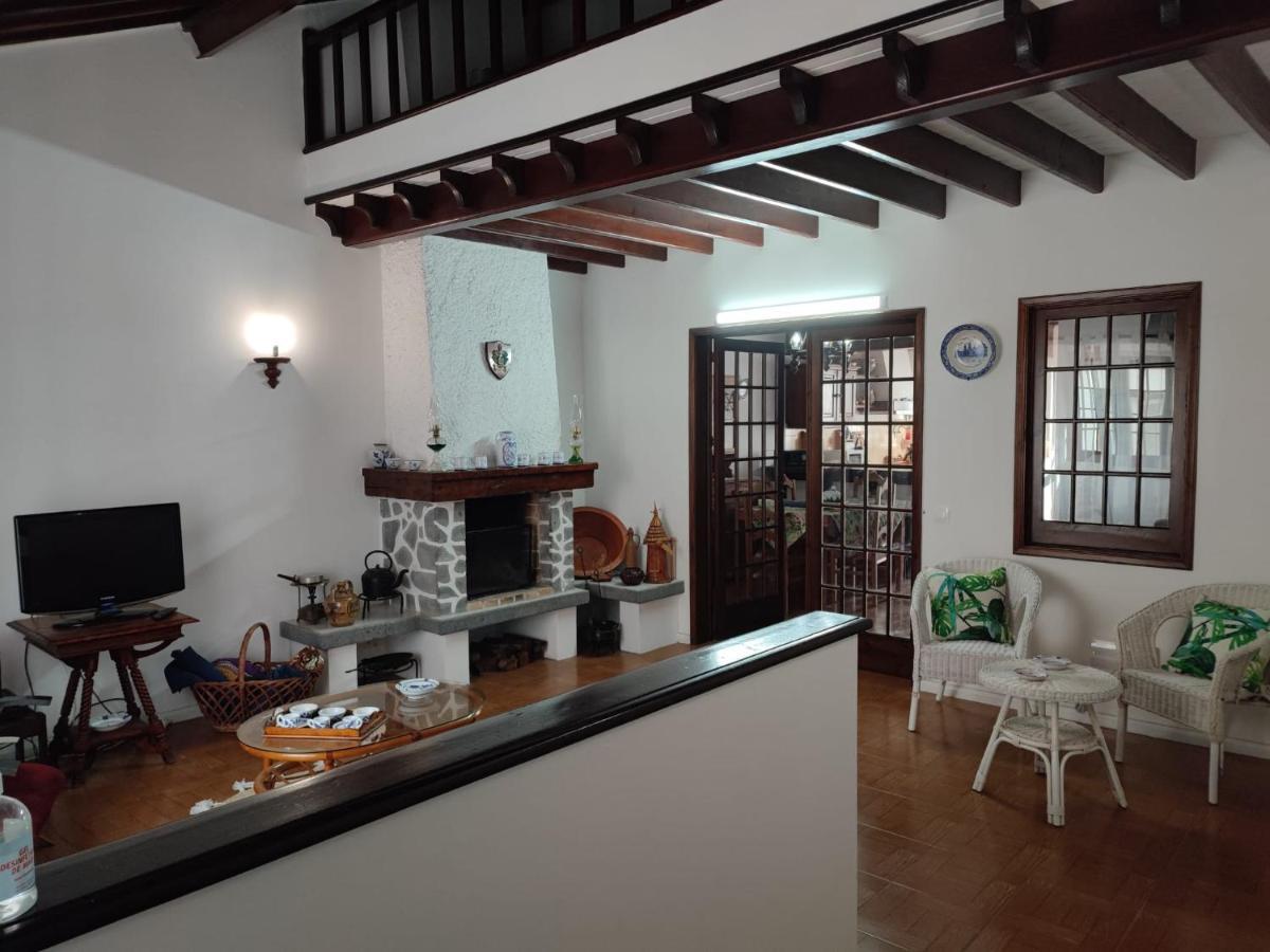 Vila Das Rosas Фурнаш Экстерьер фото